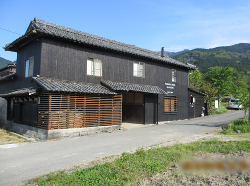 
        糸島古民家
    